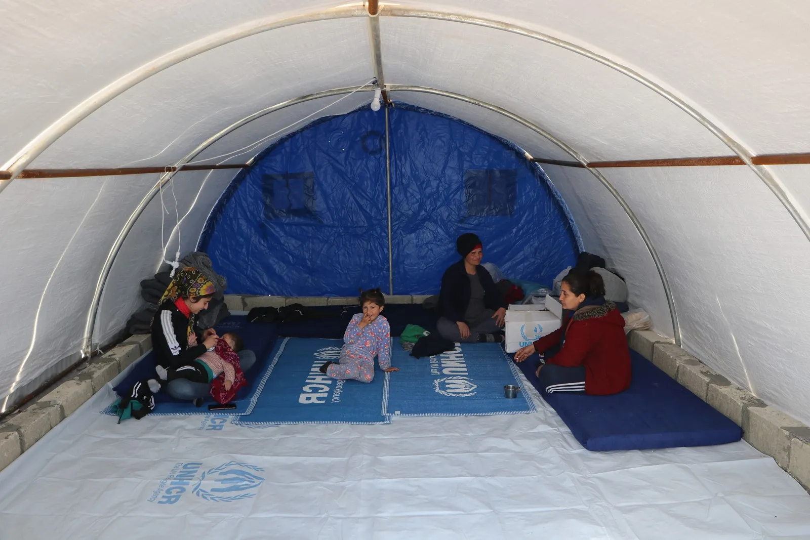 ​​​​​​​Li Kampa Serdemê 300 kon ji şêniyên Helebê re hatin vedan