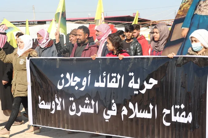  Bi çalakiyên cuda şêniyên Bakur û Rojhilatê Sûriyê banga azadiya fîzîkî ya Rêber Abdullah Ocalan kir
