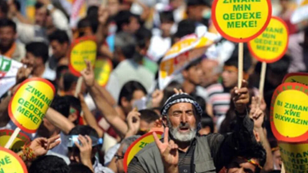 Ji Komîteya Perwerdehiyê ya KCK’ê banga "Xwedî li têkoşîna ziman derbikevinʹʹ