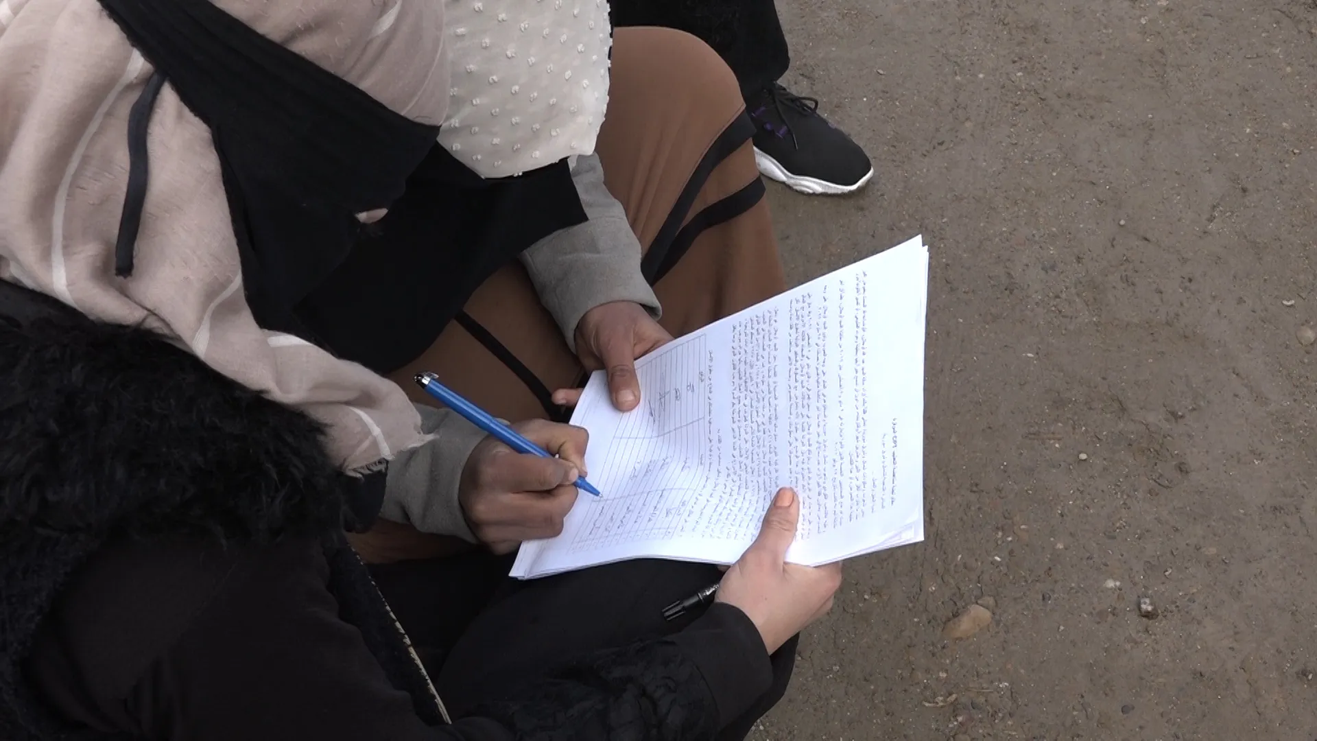 ​​​​​​​Li Dêrazorê hemleya komkirina îmzeyan dewam dike