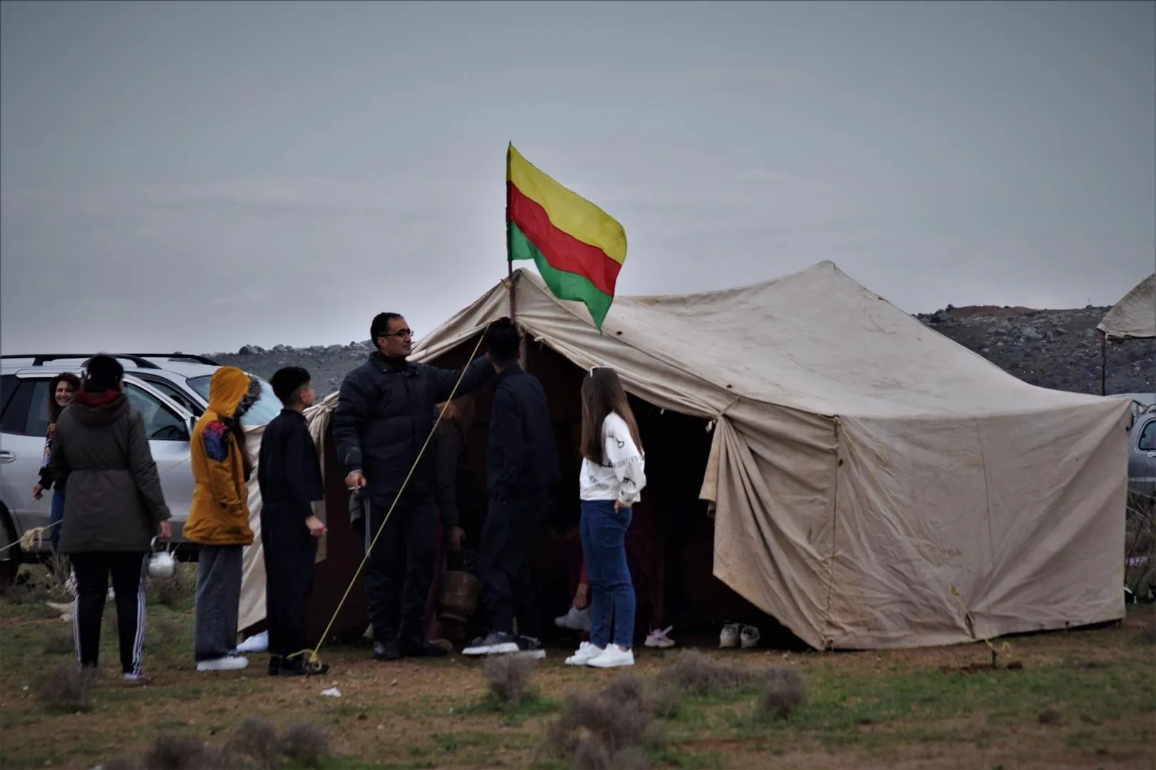 ​​​​​​​Gelên Bakûr û Rojhilatê Suriyê diherikin qadên Newrozê
