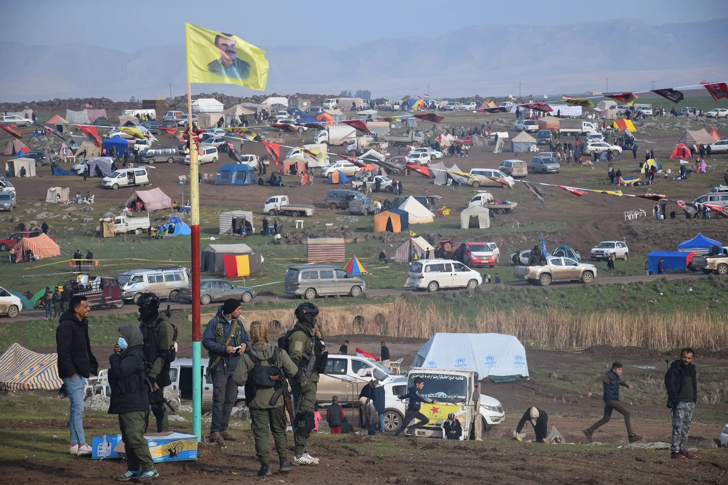 ​​​​​​​Gelên Bakûr û Rojhilatê Suriyê diherikin qadên Newrozê
