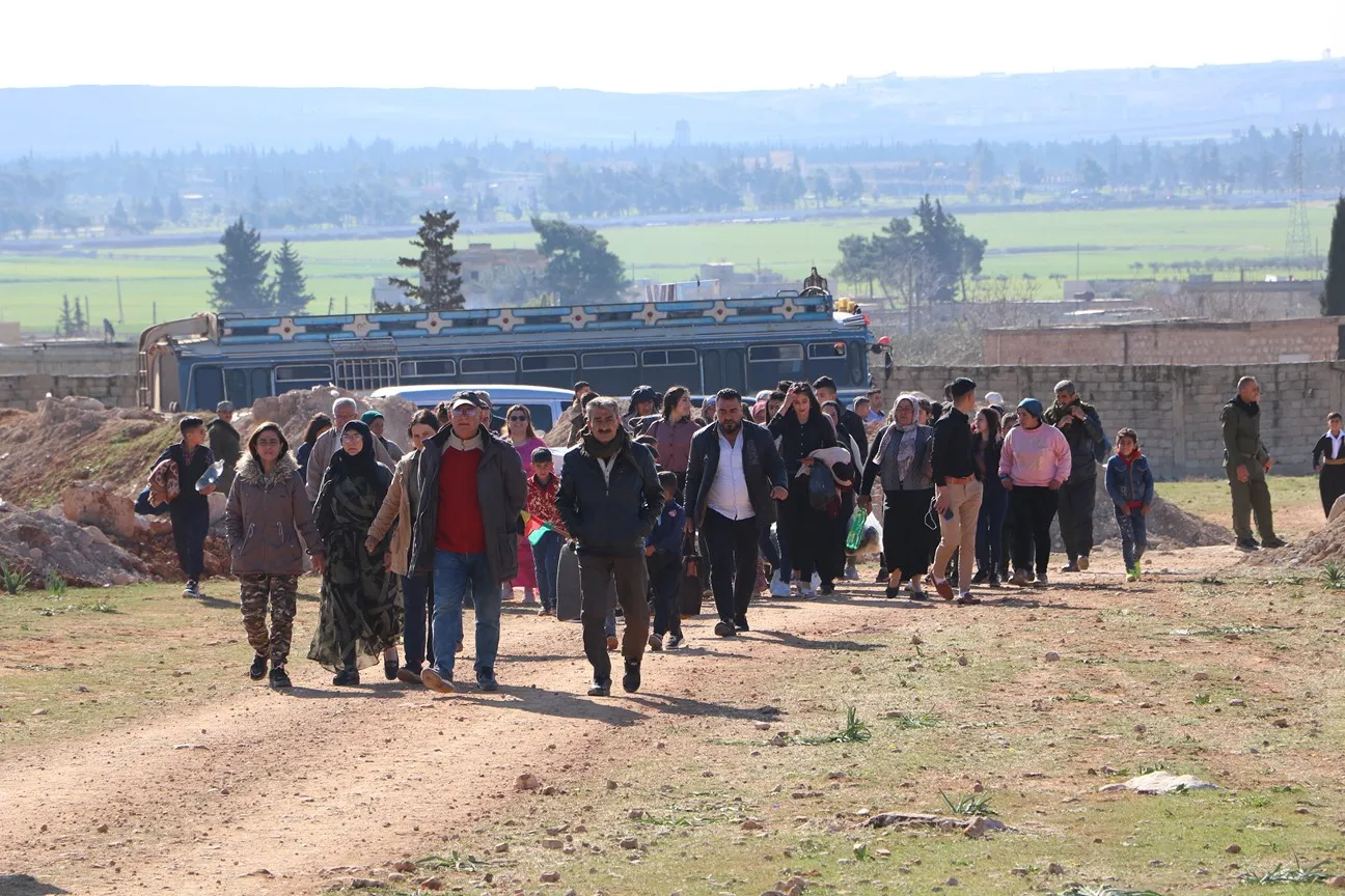 ​​​​​​​Gelên Bakûr û Rojhilatê Suriyê diherikin qadên Newrozê