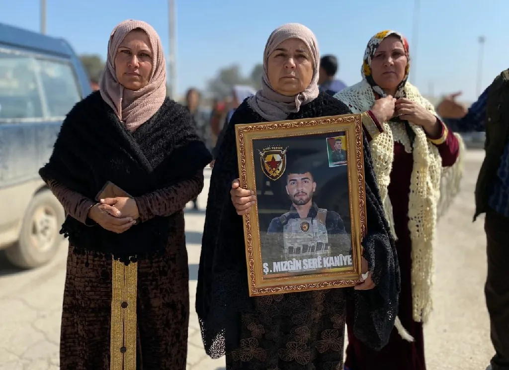 Şehîdên YAT’ê tên oxirkirin
