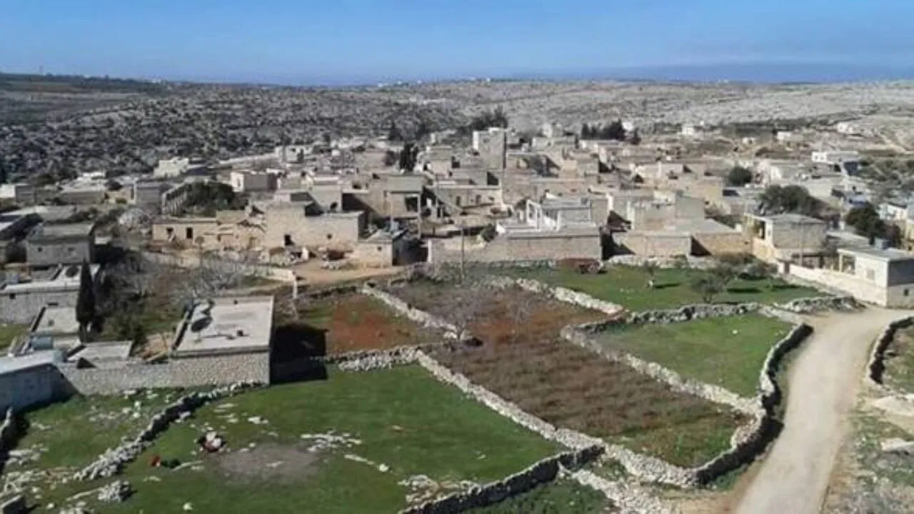 Çeteyan li Efrînê îşkence li 2 welatiyan kir