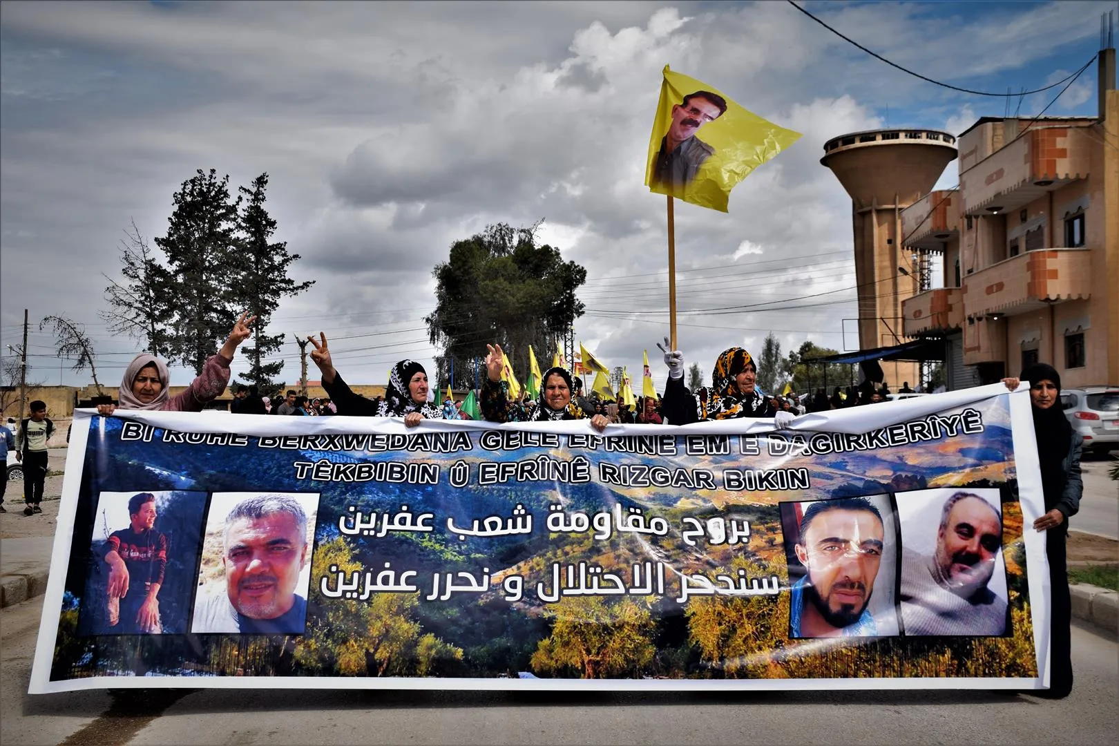 ​​​​​​​Şêniyên Hesekê banga rizgarkirina Efrînê kir