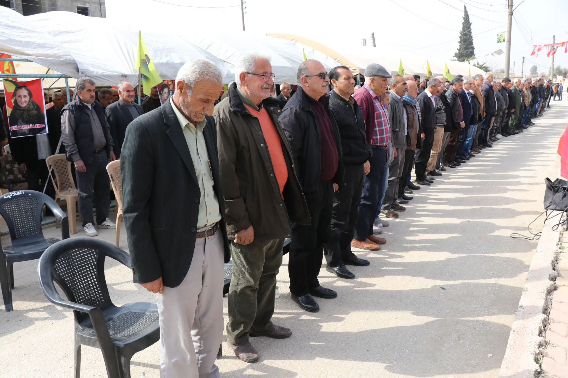 Bi sedan Qamişloyî berê xwe da konê sersaxiyê yê Raperîn Amed