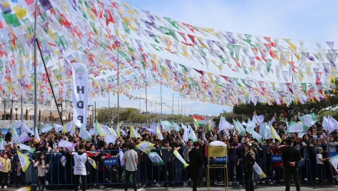 Li 4 bajarên din ên Tirkiyeyê pîrozbahiyên Newrozê