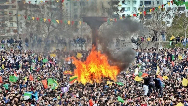 ​​​​​​​Li Bakûr peyamên Newroza îro: Navnîşan Îmralî ye em ê bi berxwedanê biser bikevin 