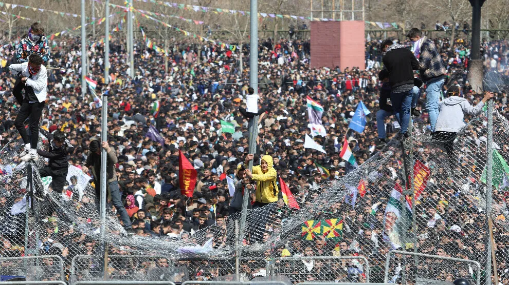KCK: Em gelê Kurdistanê yê welatparêz ji dil pîroz dikin
