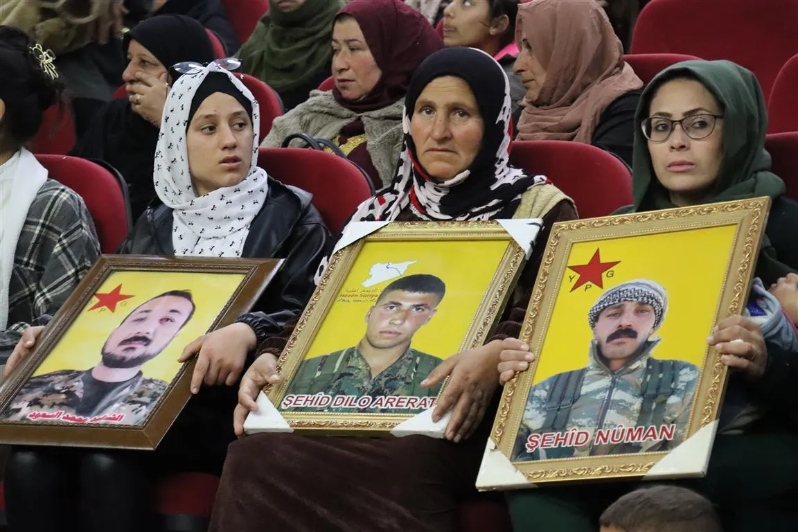 Li Hesekê 138 şehîdên meha Adarê û Hefteya Lehengiyê hatin bibîranîn