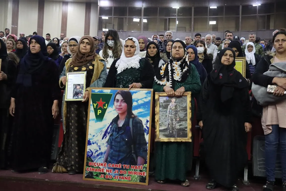 Li Hesekê 138 şehîdên meha Adarê û Hefteya Lehengiyê hatin bibîranîn