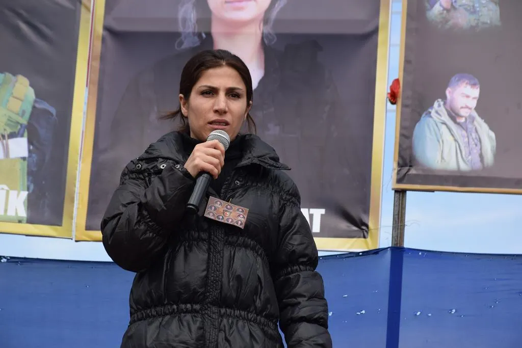 ​​​​​​​Li Kobanê û Qamişloyê merasîmên sersaxiyê yên şehîdên YAT`ê