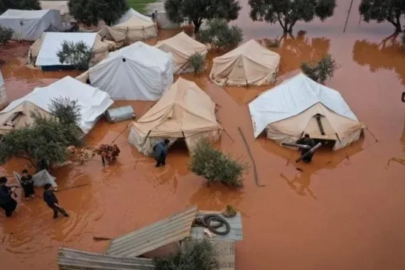 Barana zêde zirarek mezin da koçberên li Idlibê