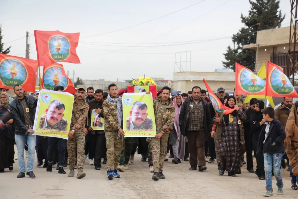 ​​​​​​​Cenazeyê şehîd Mihemed Elî Ferec bi merasîmekê hat veşartin