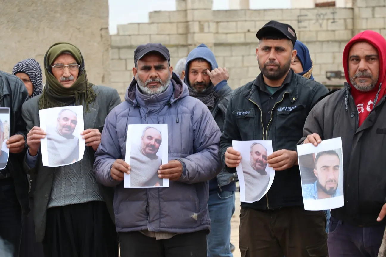 Koçberên Cindirêsê ji QSD û HRE′yê xwestin ku dagirkeran ji Efrînê derxin