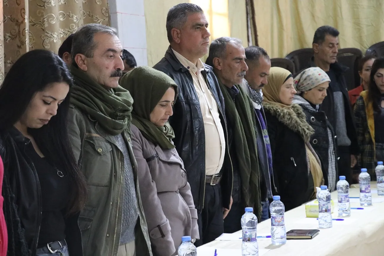Bi boneya 8`ê Adarê çalakiyên meş, panel û çandina daran
