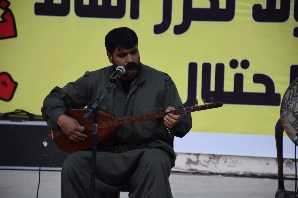Pîrozbahiyên Newroza Bakûr û Rojhilatê Suriyê bi dirûşmeyên azadiyê bi dawî bûn