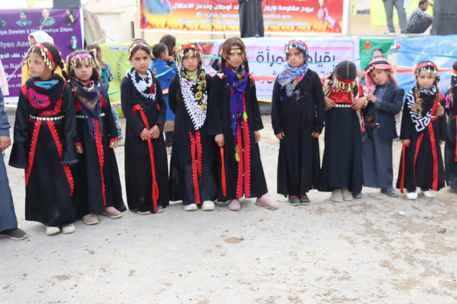 Şêniyên Dêrazorê Newroz bi coş pîroz kir