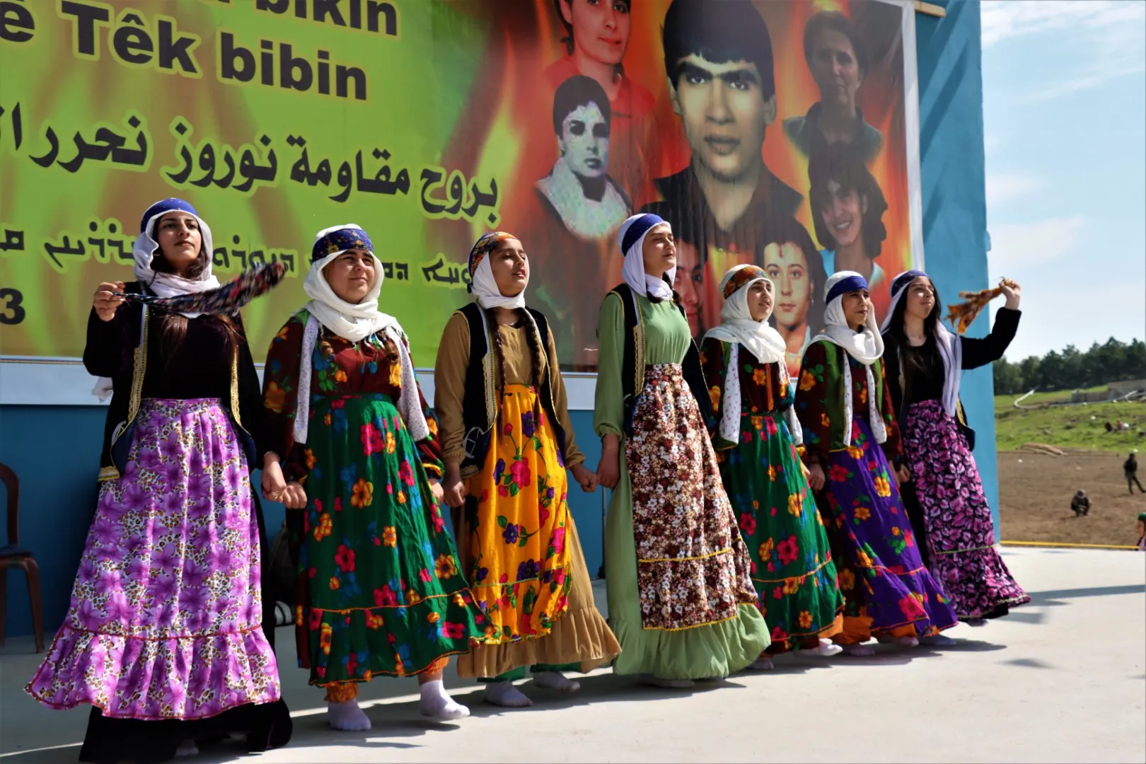 Newroza Dirbêsiyê: Tevî êrişên qirkirinê gelê me her tim li ber xwe dide