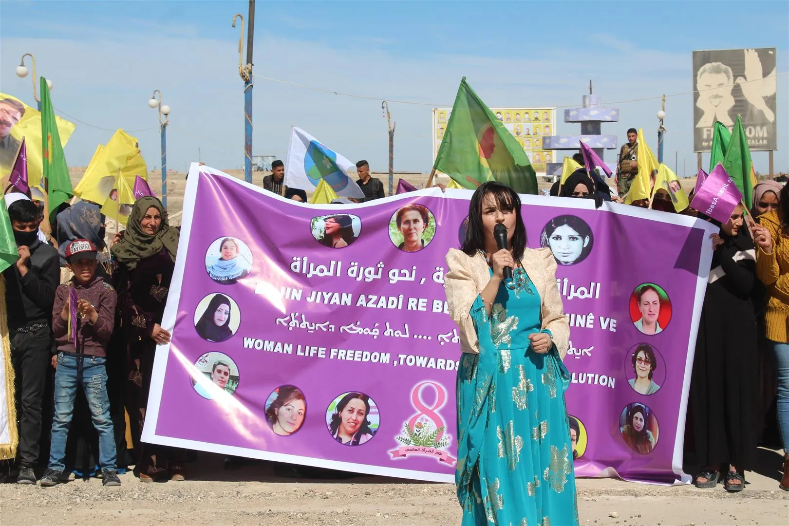 ​​​​​​​Li kantona Hesekê jî bi hezaran jin li qadan bûn