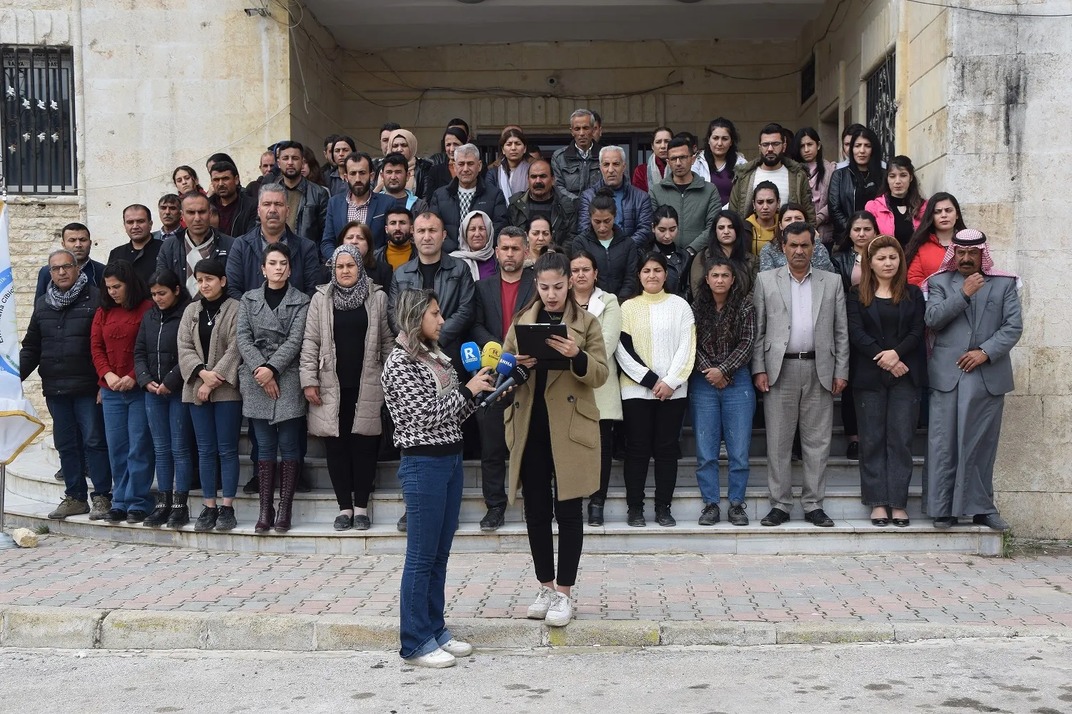 Dagirkirina Efrînê li Kobanê û Minbicê hat şermezarkirin