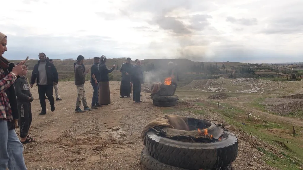 ​​​​​​​Kolan û qadên Bakur û Rojhilatê Sûriyeyê bi agirê Newrozê xemilîn