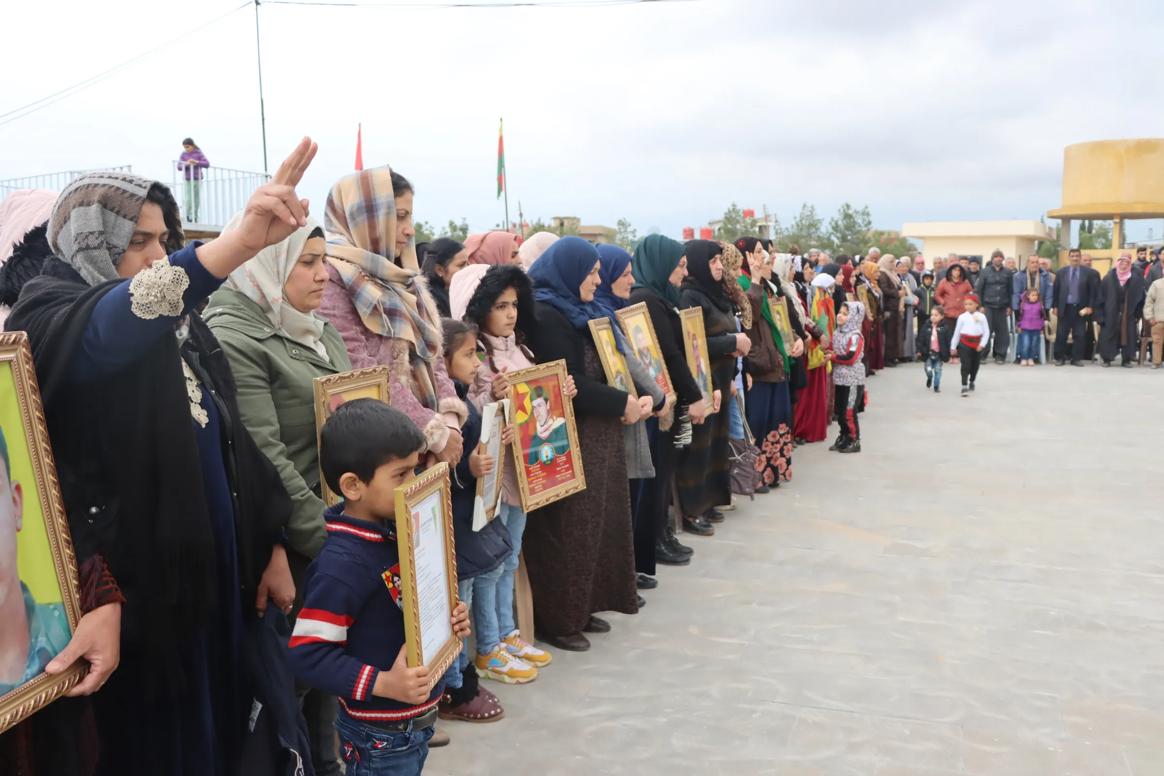 ​​​​​​​Şêniyên Qamişlo 192 şehîdên meha Sibat û Adarê bi bîr anîn