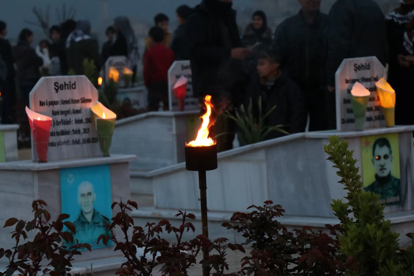 ​​​​​​​Kolan û qadên Bakur û Rojhilatê Sûriyeyê bi agirê Newrozê xemilîn