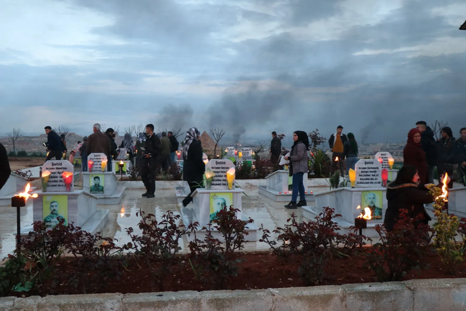 ​​​​​​​Kolan û qadên Bakur û Rojhilatê Sûriyeyê bi agirê Newrozê xemilîn