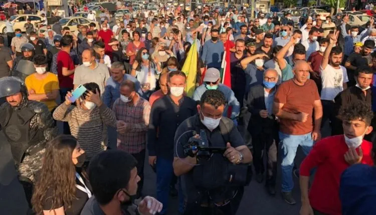 Dijî êrişa Silêmaniyê xelk derdikeve xwepêşandanê
