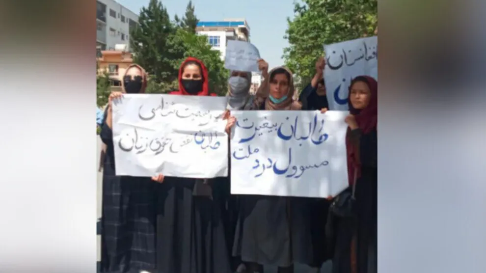 ​​​​​​​Jinên Efganistanê vexwendina Talîbanê ya ji bo civîna NYʹyê protesto kir