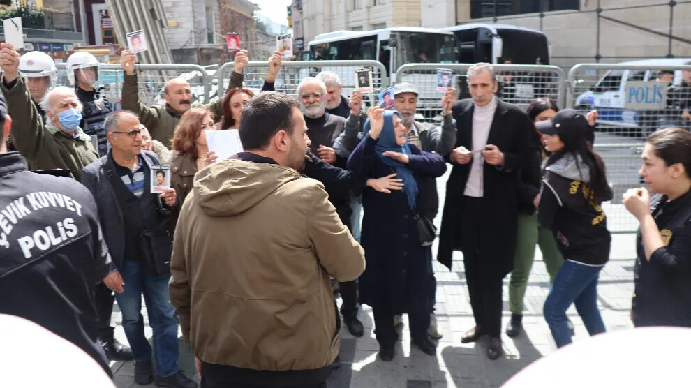 ​​​​​​​Polîsên Tirk êrişî Dayikên Şemiyê kir