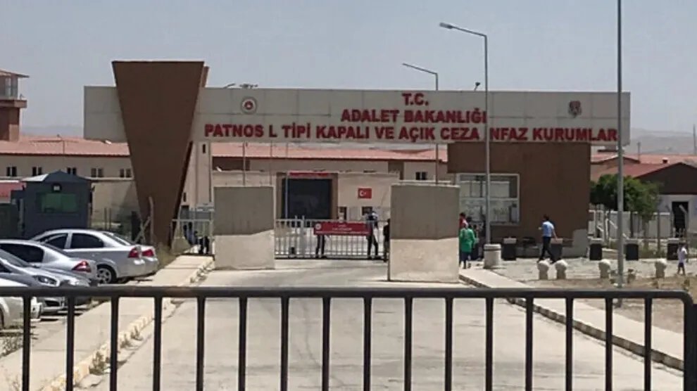 ​​​​​​​Rayedarên Girtîgeha Patnosê: Em ê xeyalên nîvcomayî yên Esat Oktay pêk bînin