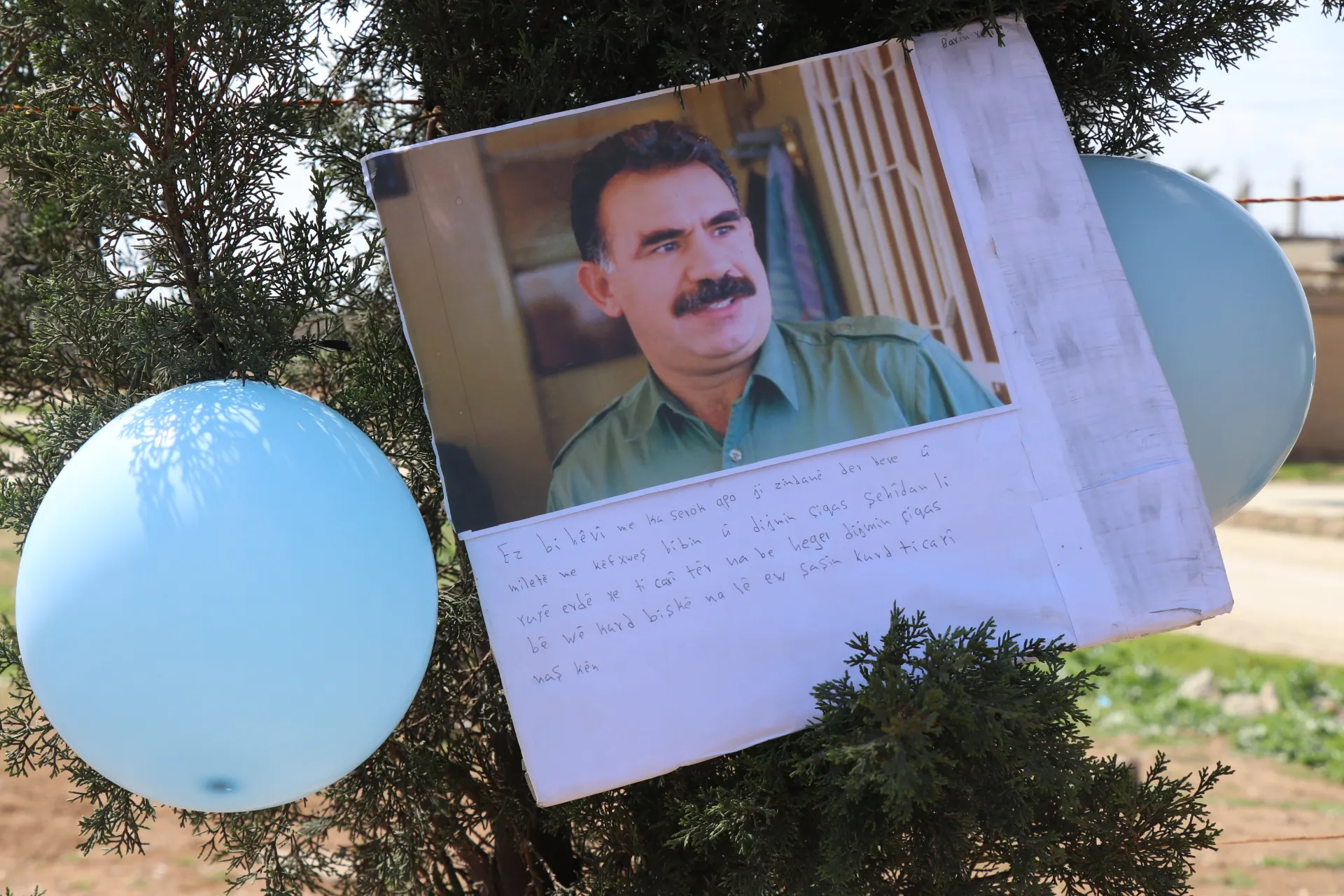 Zarokan jî bi rengê xwe 4`ê Nîsanê pîroz kir