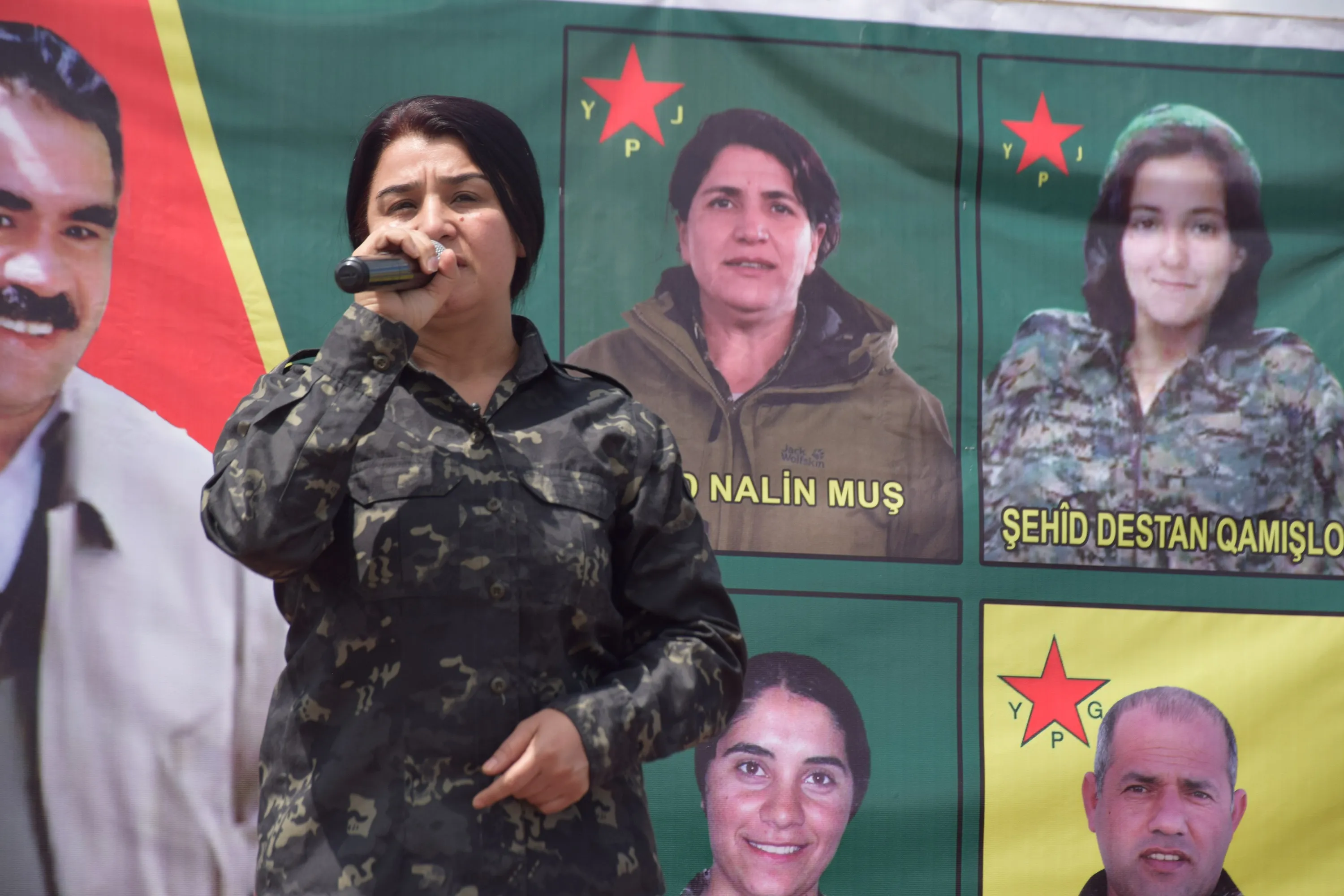 Bi hezaran kesî şehîdên Qereçoxê bibîr anîn