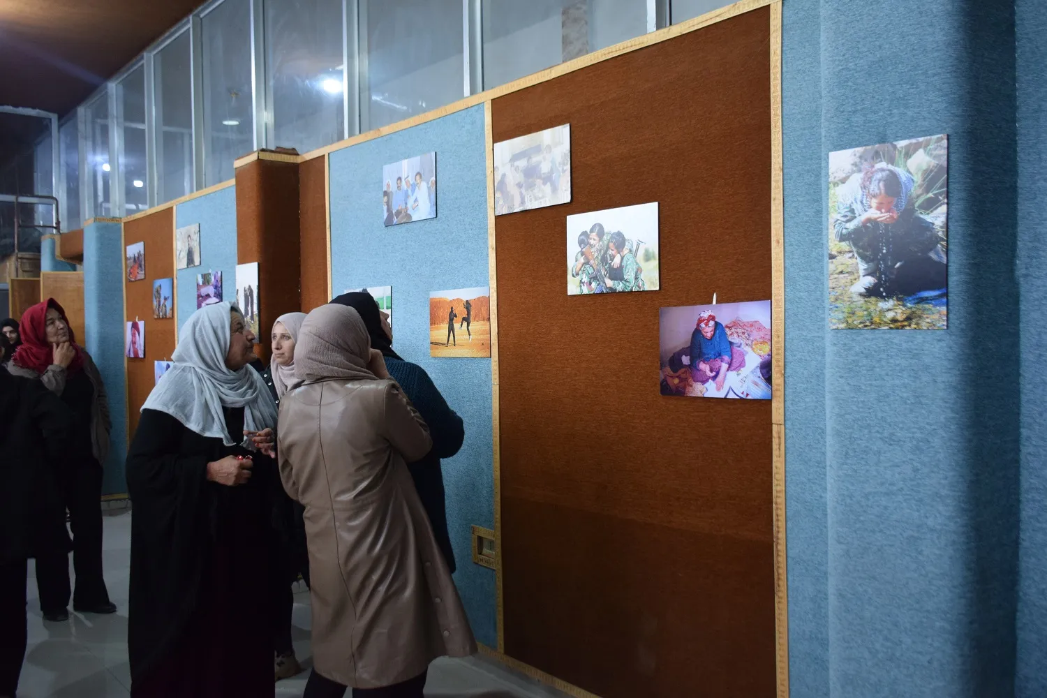 Bi çalakiyeke hunerî û wêjeyî salvegera damezirandina YPJʹê pîroz kir