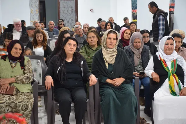 ​​​​​​​Li Tirbespiyê li ser Çarşema Sor semîner