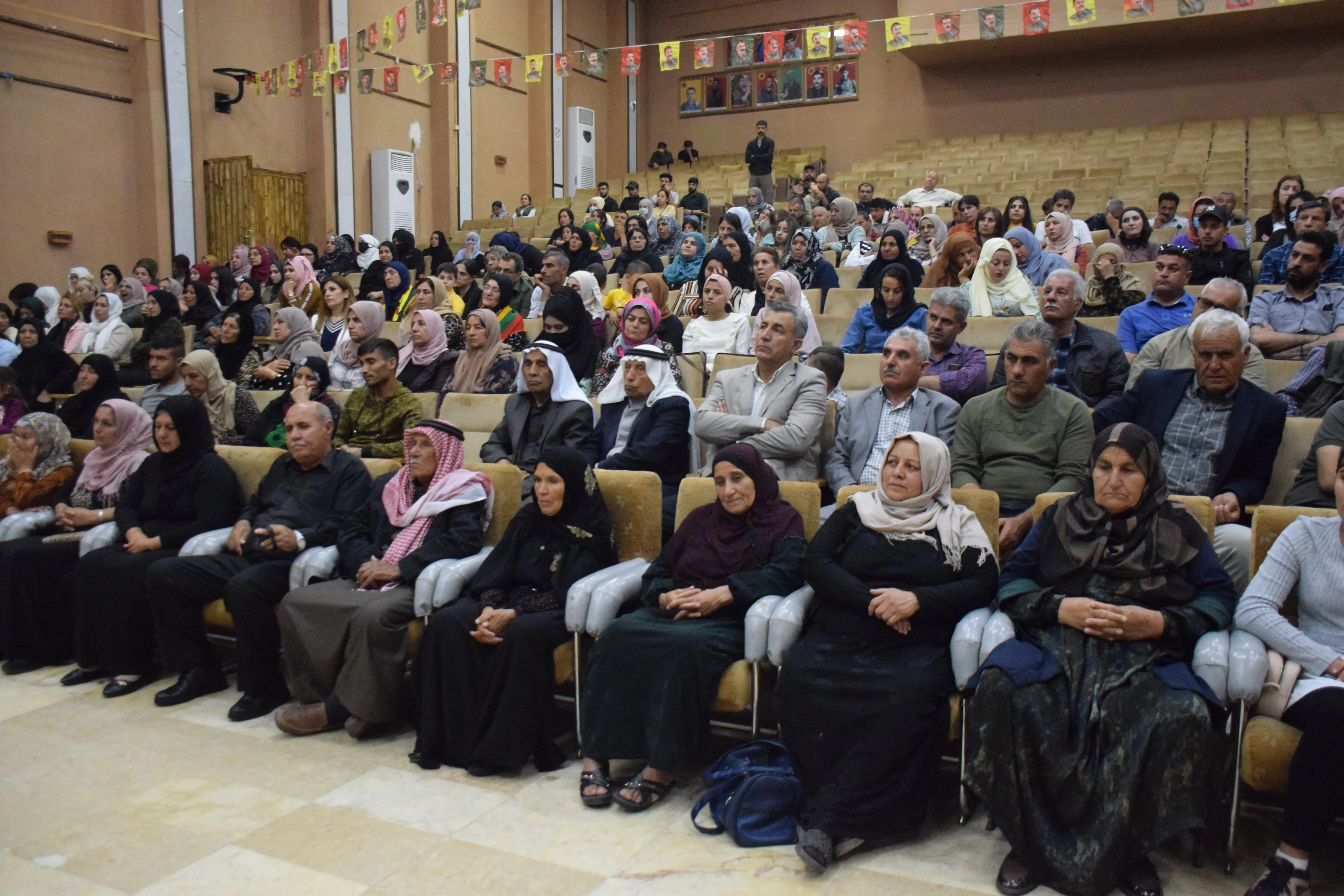 Li Qamişlo 80 şehîd hatin bibîranîn