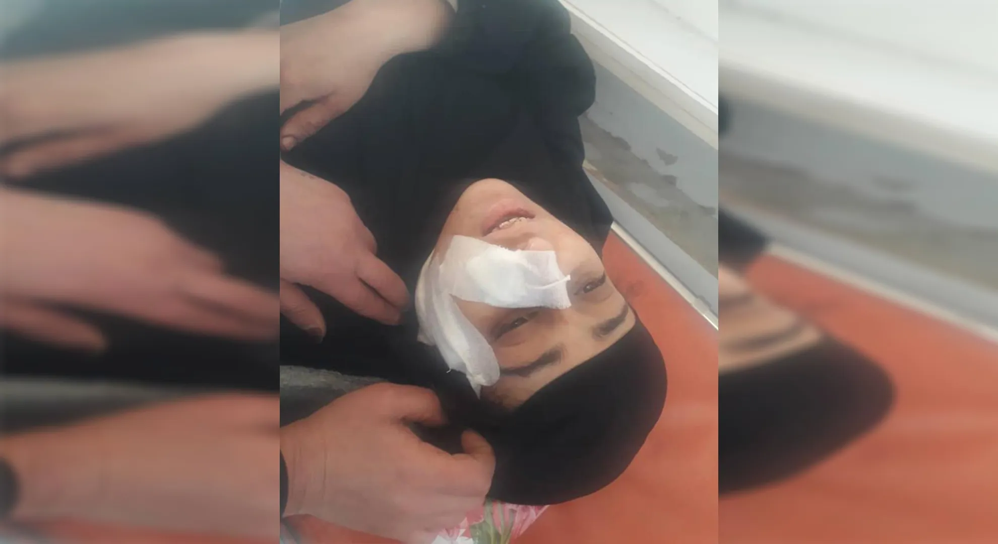 ​​​​​​​Li kampa Holê jinek hat kêrkirin