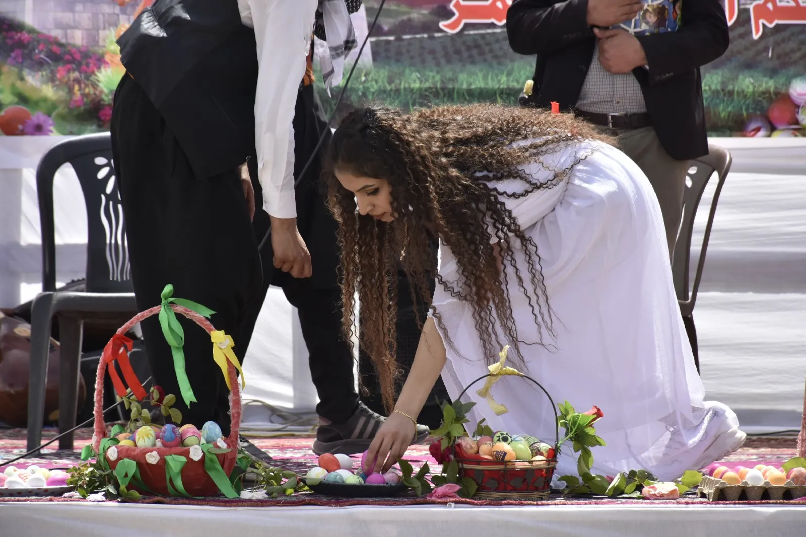 ​​​​​​​Di şahiya Çarşema Sor a Helebê de bangewaziyên hevgirtinê