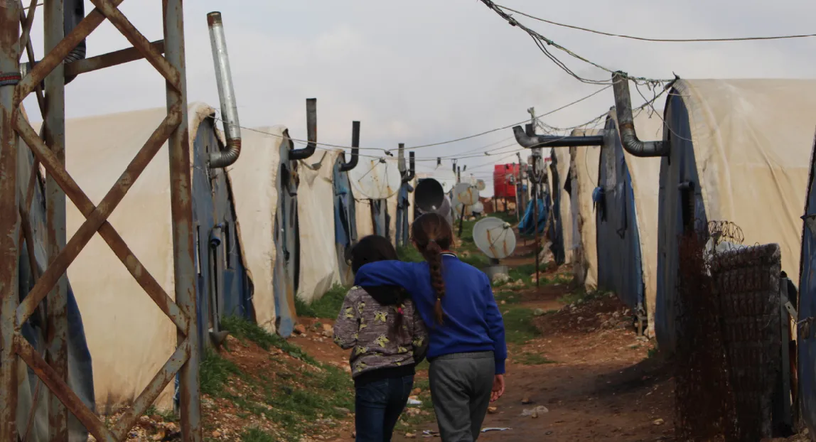 ​​​​​​​Raporeke Kongra Star rewşa jinan di nava kampên koçberiyê de eşkere kir