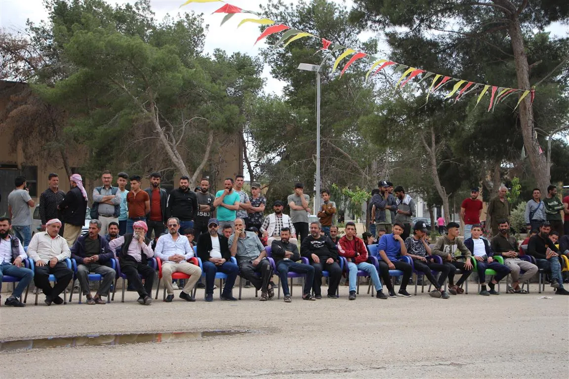 Karkerên kargeha tekstîl a Hesekê 1'ê Gulanê pîroz kir