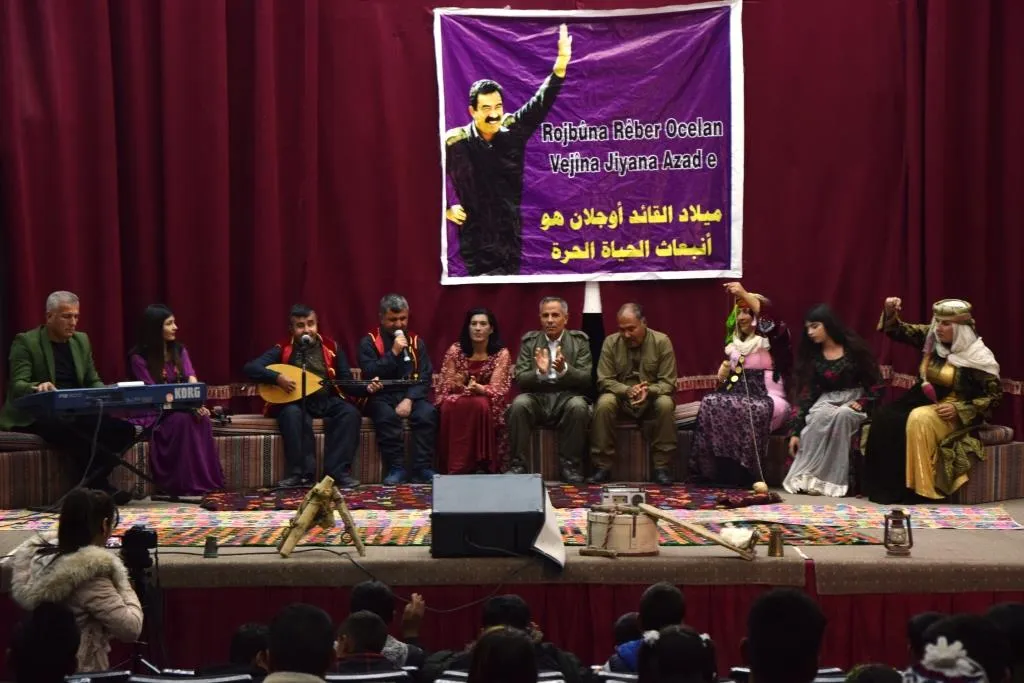 Li Kobanê 4'ê Nîsanê bi şevbuhêrkeke stranan hat pîrozkirin