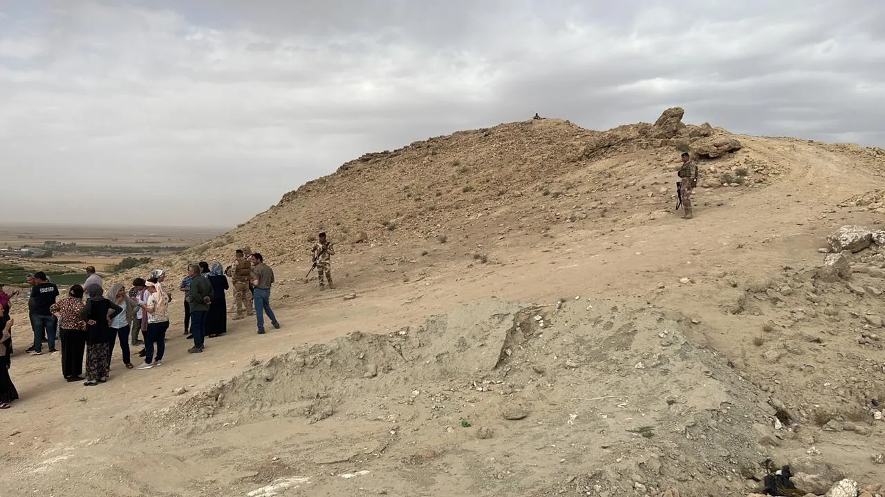 Berxwedana xelkê Mexmûrê li dijî zext û dorpêçê didome