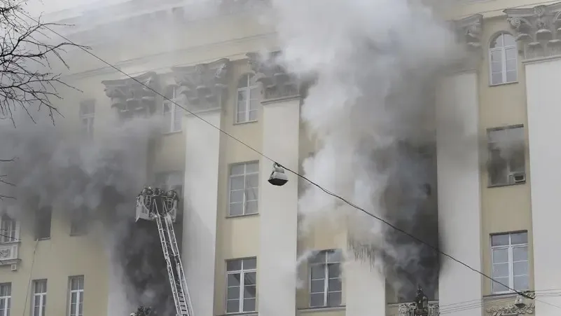 ​​​​​​​Balafirên bêmirov Moskov bombebaran kir