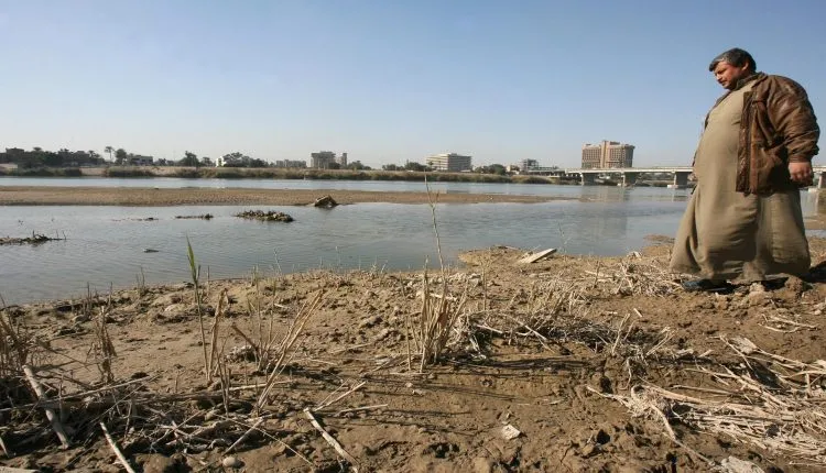 ​​​​​​​Iraq dê li ser mijara avê bi Tirkiye û Îranê re bicive
