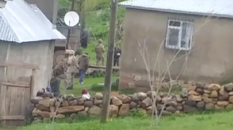 Qirkirina siyasî: Li Agirî û Çewligê 35 kes hatin destgîrkirin