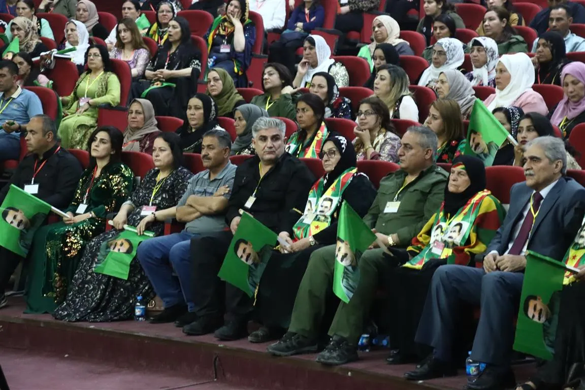 ​​​​​​​Kongreya Meclisa Malbatên Şehîdan dest pê kir