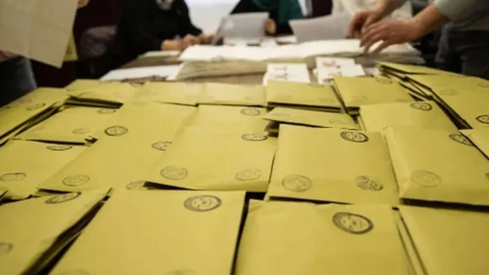 ​​​​​​​Partiya Çepên Kesk li dijî encamên 236 sindoqan îtîraz kir